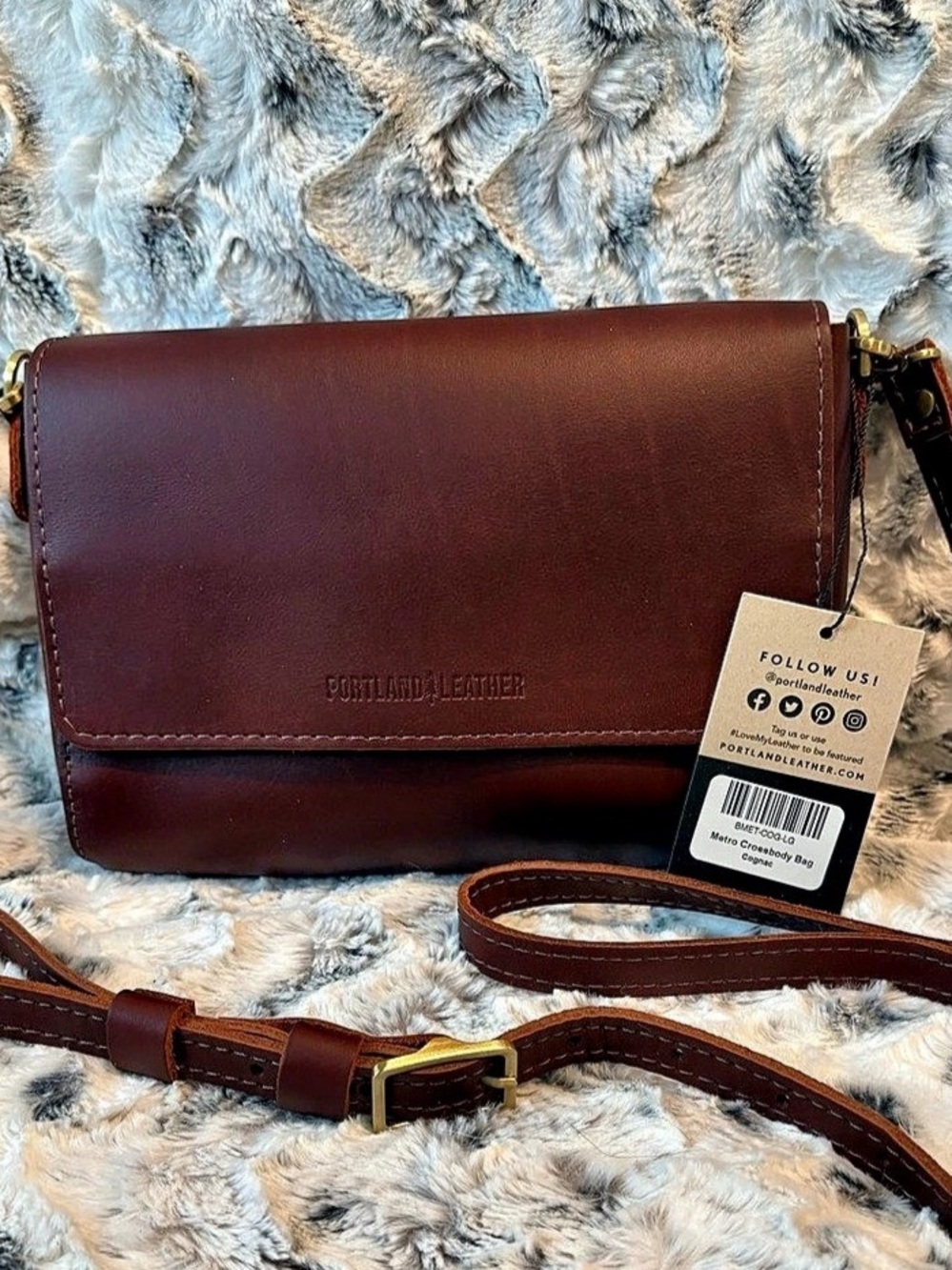 Portland Leather Goods Large Metro Crossbody in Cognac – Brand New In Box